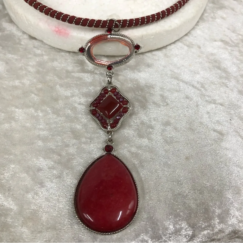C1946 silver tone red statement collar vintage necklace - Image 3
