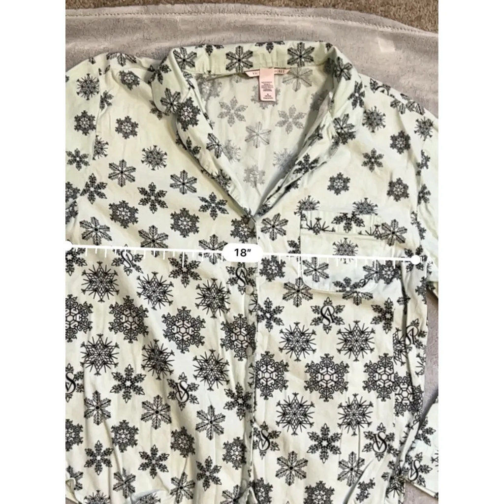 Women's Victoria's Secret Pajamas M Light Green Black Snowflake - Image 7