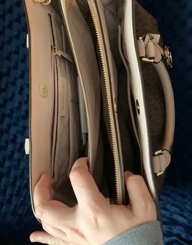 Michael Kors MK Purse And Wallet  - Image 2