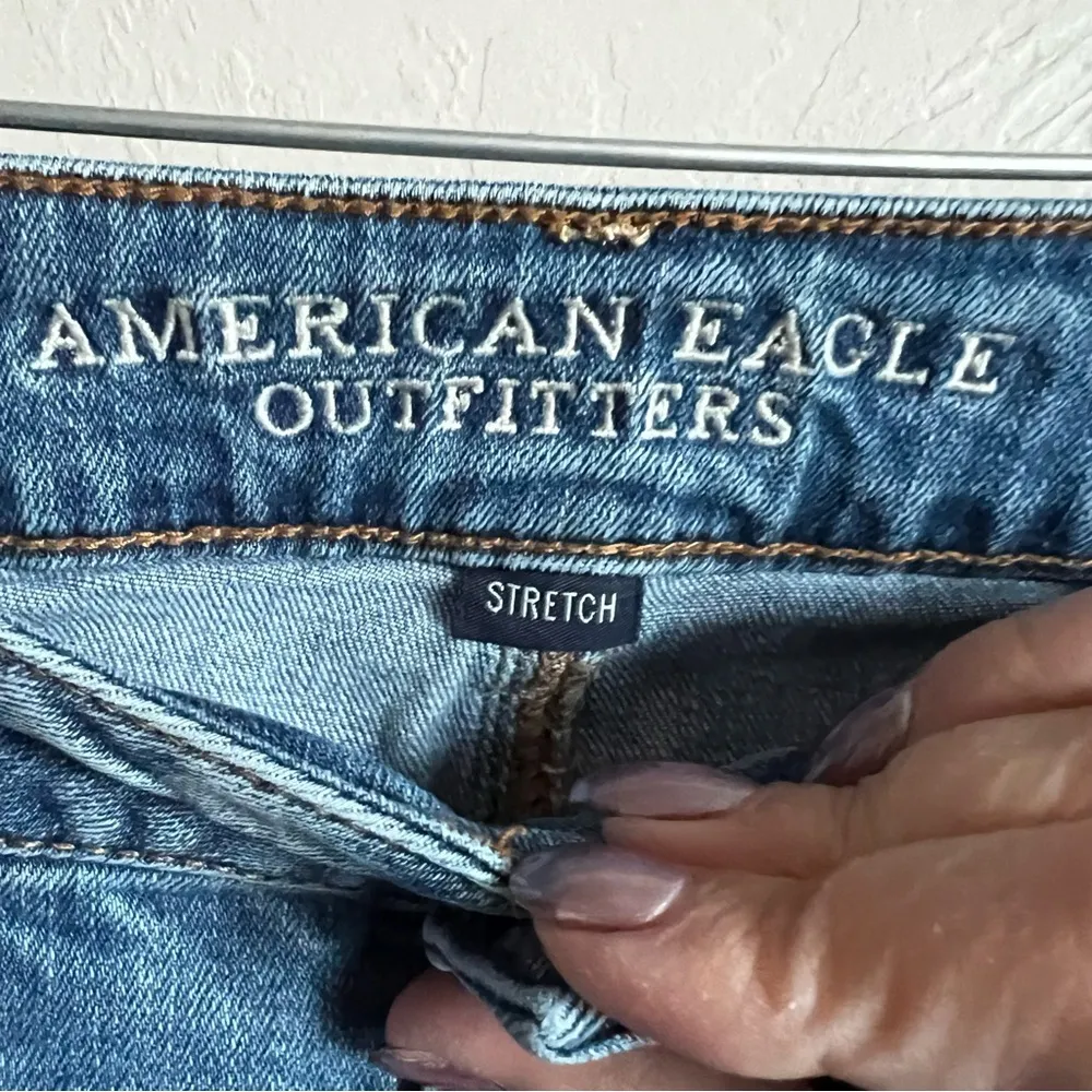 AEO Tomgirl Heavily Distressed Denim Jeans - Image 7