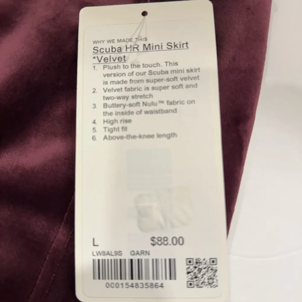 Lululemon Scuba HR Mini Skirt Velvet Size L NWT - Image 2