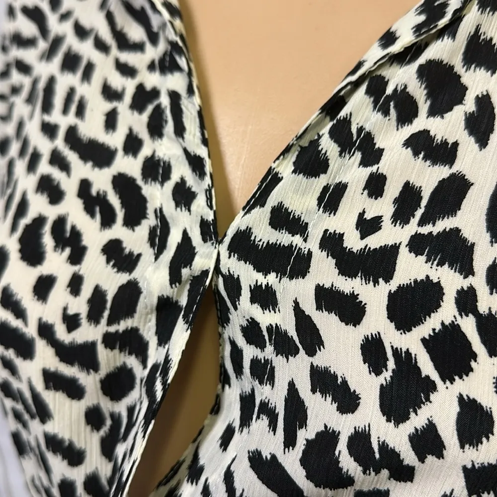 Umgee Animal Print Tiered Black Cream Short Sleeve Collared Babydoll Dress Large - Image 4