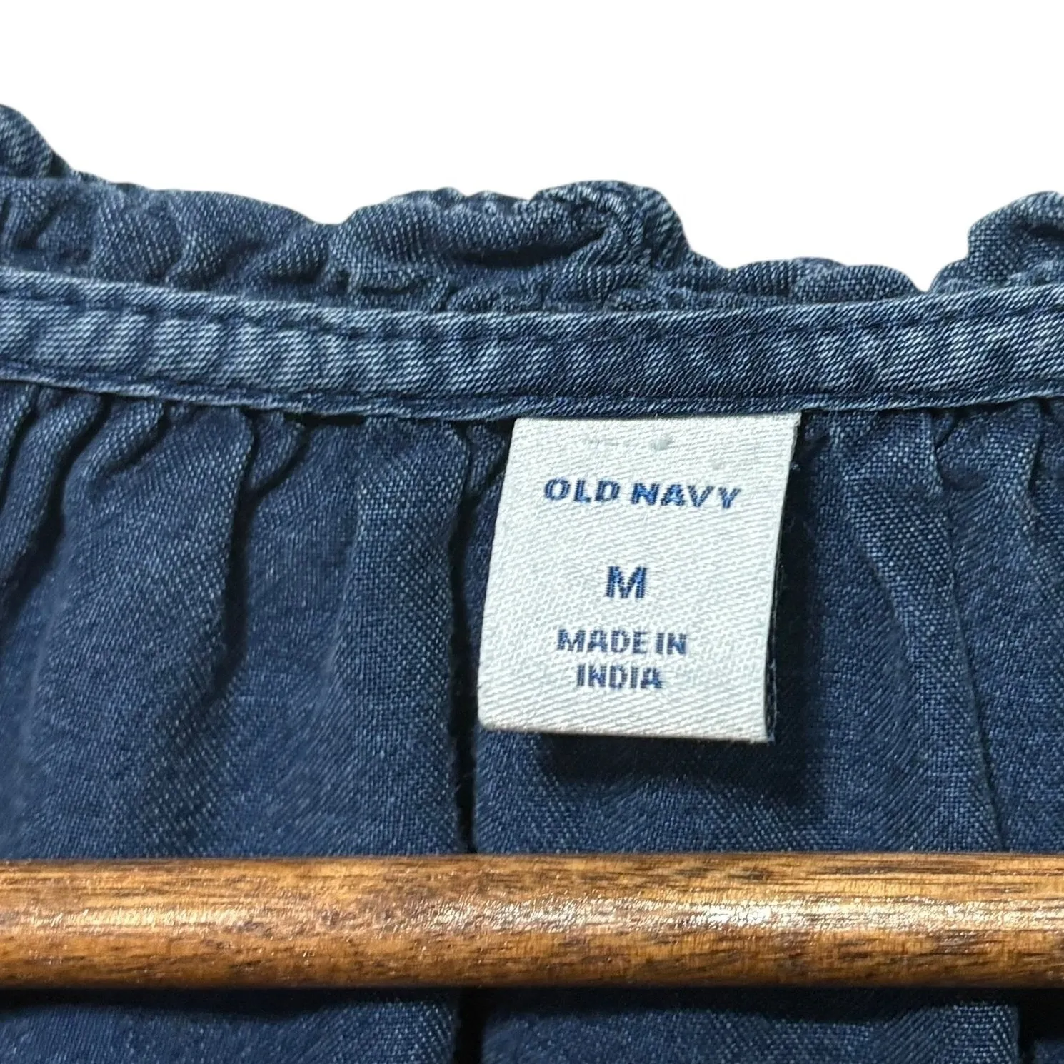 Old Navy Women M Peasant Top Blue Lyocell Denim Look Ruffle Trim Cowgirl Western - Image 6