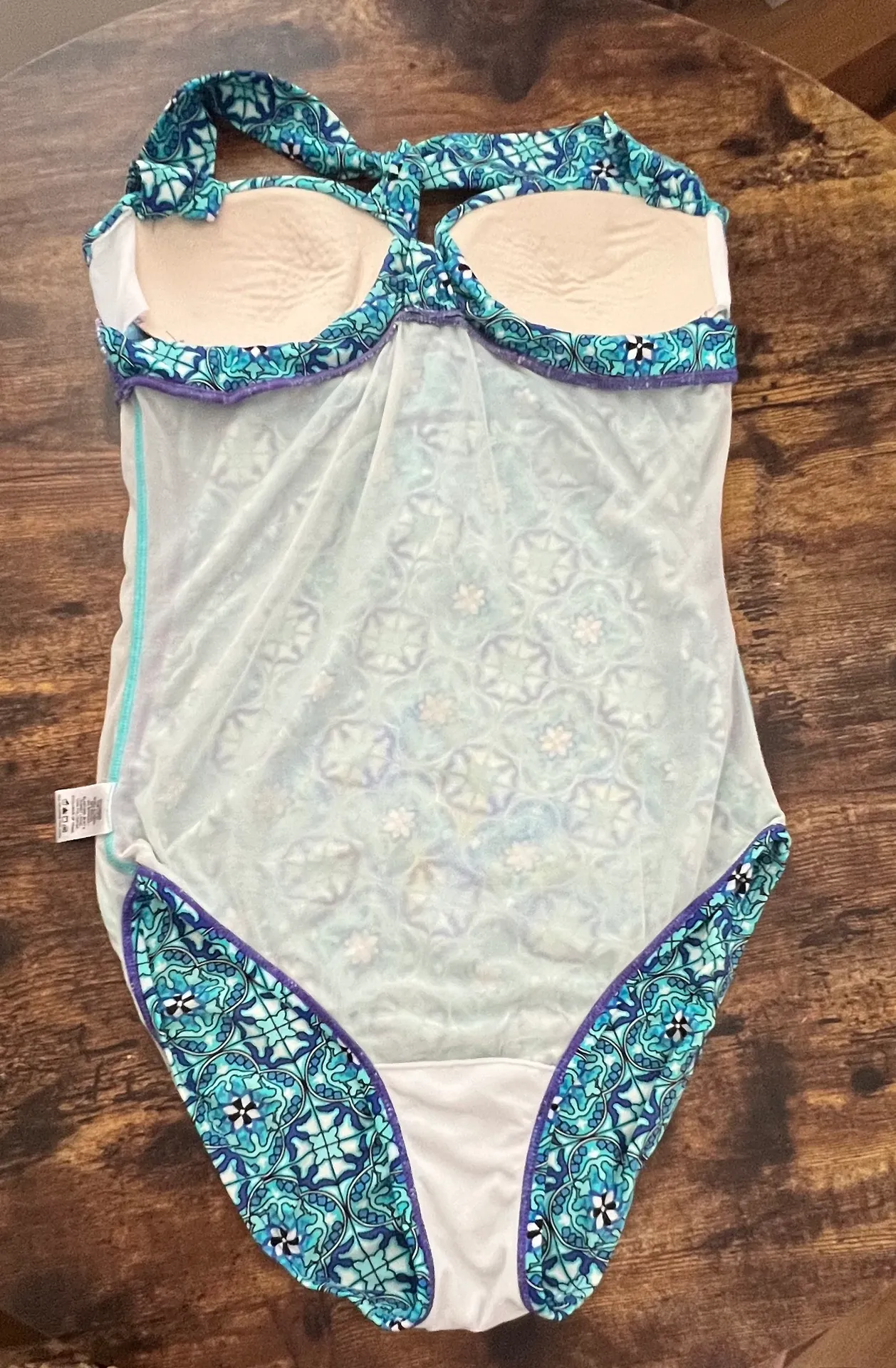 Spanx Love Your Assets by Sara Blakely,  | One piece Fiesta Tile Foundations Swimsuit. Size: M. - Image 11