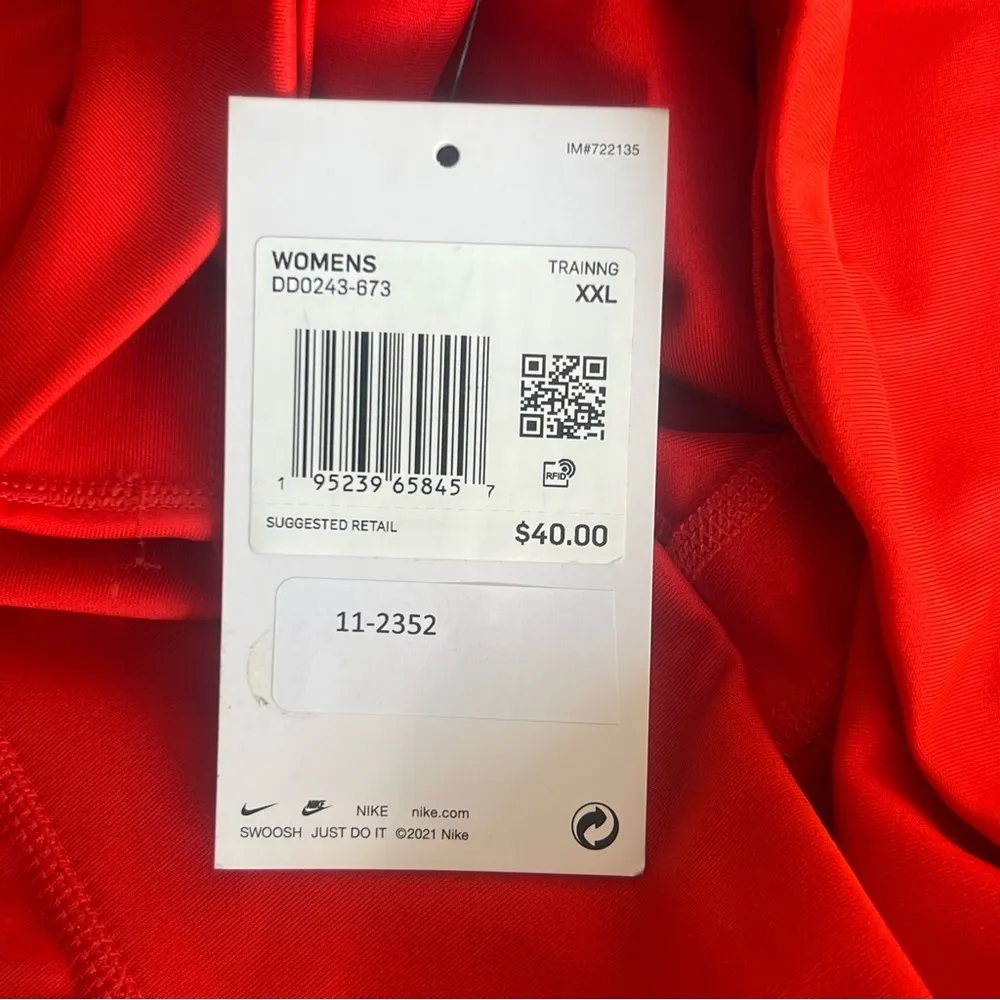 Nike One Dri-Fit Tight Fit MidRise 7" Women's Plus Size Chili Red Bike Size XXL - Image 5