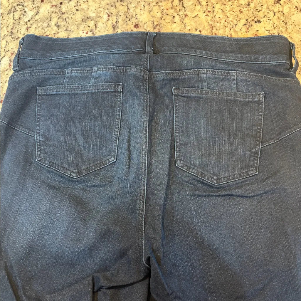 Torrid Dark Blue Bombshell Skinny Cropped Jeans - Image 7