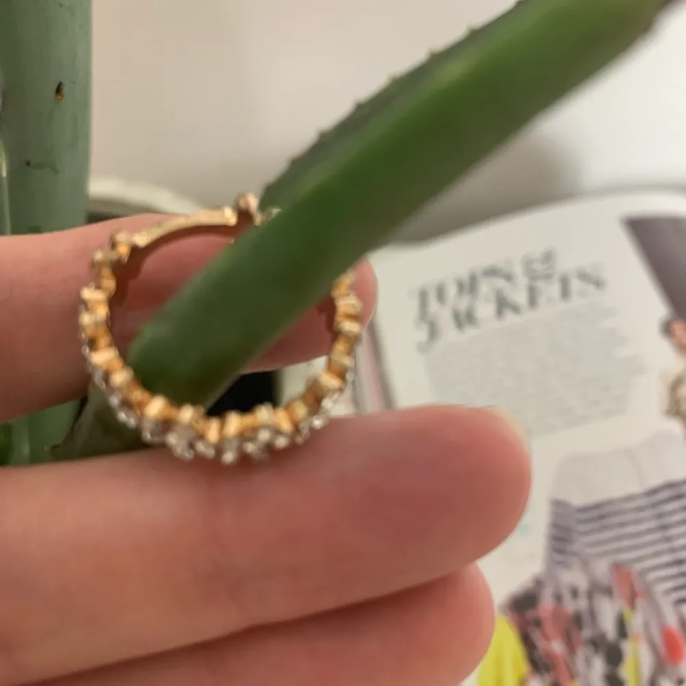 Gold Colored Flower Ring - Image 4