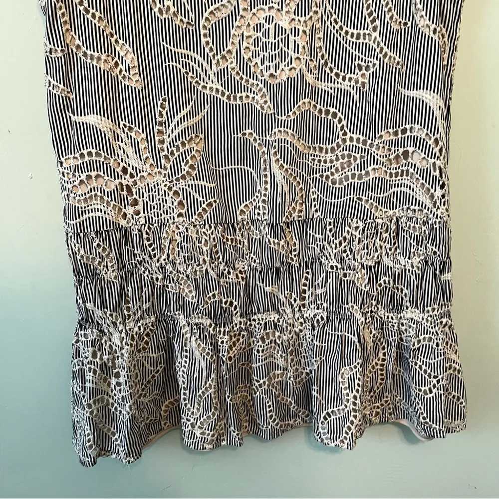 Waverly Grey Dress Carolyn Shift Blue & White Printed Embroidery Cut Outs XL GUC - Image 9