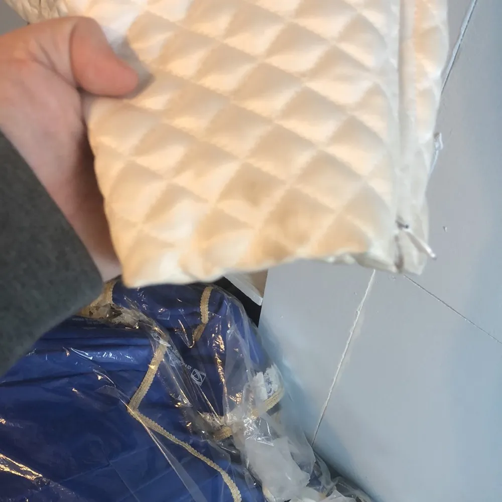 Woman’s Anne Klein Lightweight Jacket - Image 6