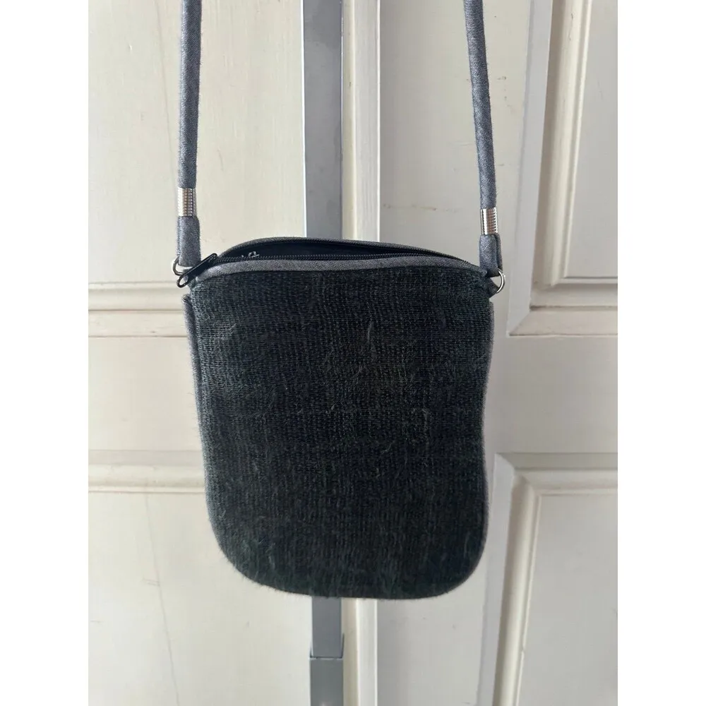 Happa Collections 100% Hemp Embroidered Flowers Inside Zipper Crossbody Bag - Image 4