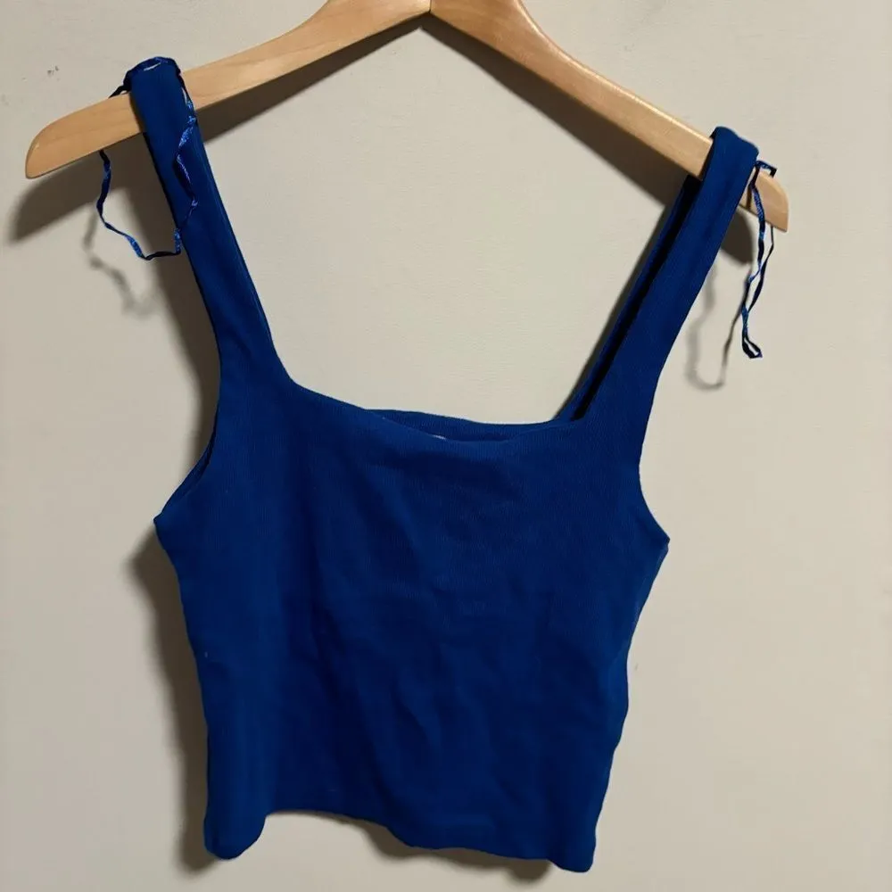 NWT Zara Ribbed Shelf Bra Crop Tank Top Blue- Size Medium - Image 2