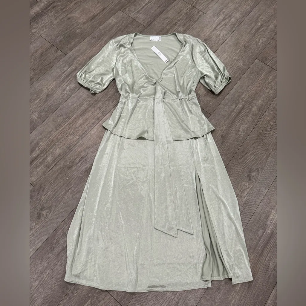 ASOS Curve Sage Green Midi Dress Size 14 - Image 4