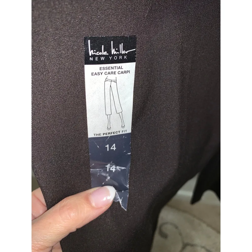 NWT Nicole Miller New York Women's Capri Pants Size 14‎ Brown Casual Stretch - Image 2