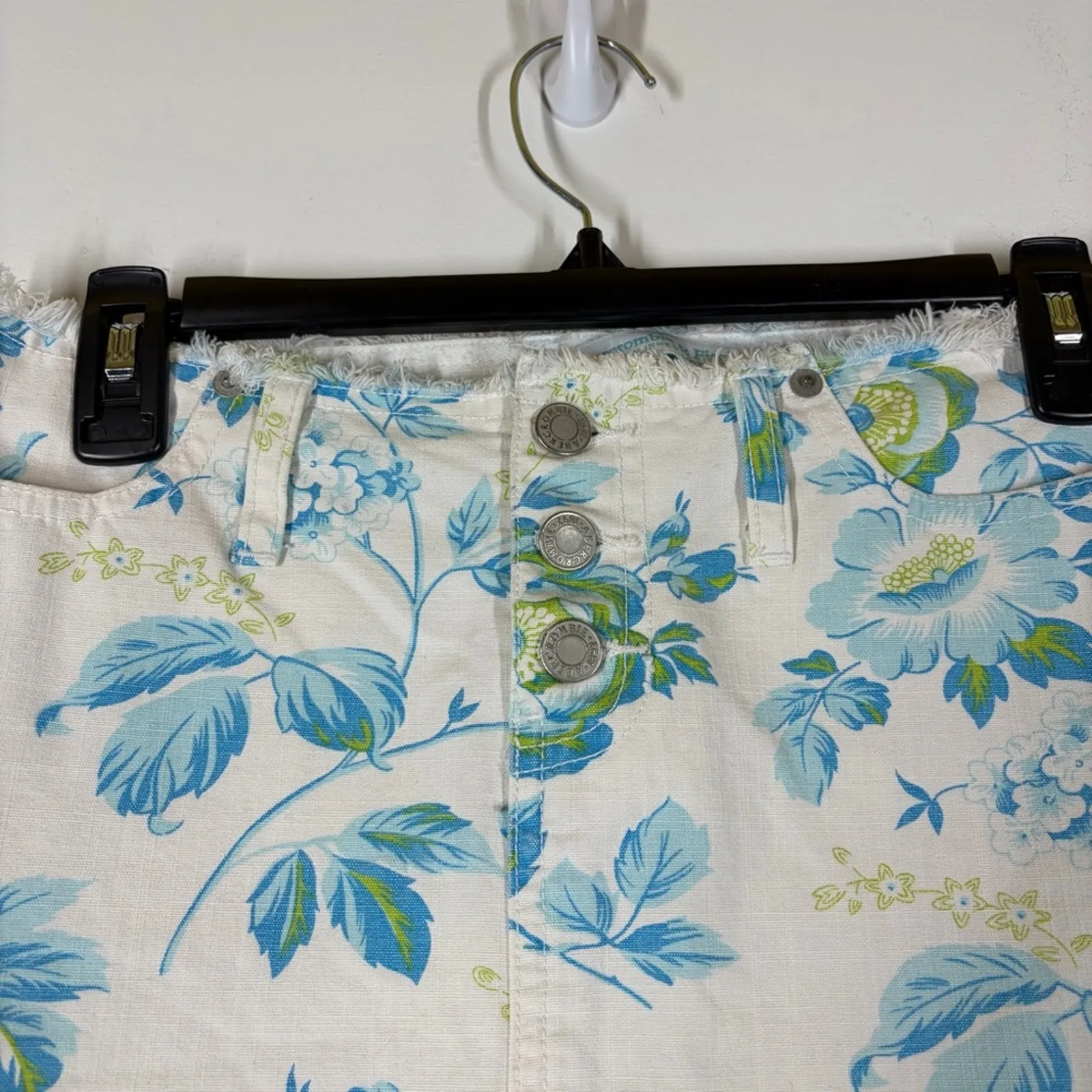 Vintage Abercrombie Y2K Mini Micro Jean Skirt Size 0 - Image 3