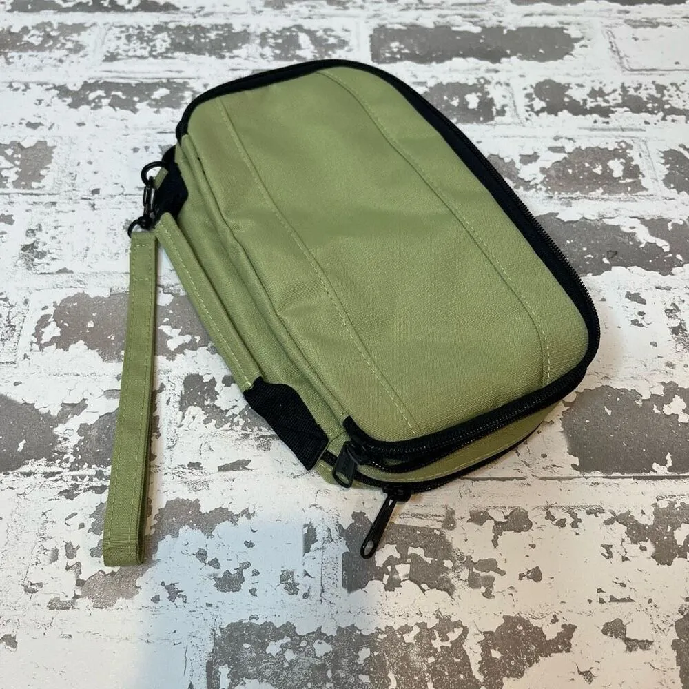 L.L. Bean | green travel wallet with strap - Image 7