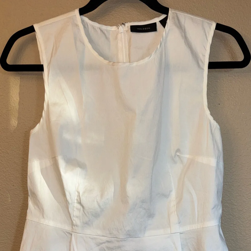 Halogen Size SMALL Classic White Sleeveless Asymmetrical Peplum Blouse - Image 3