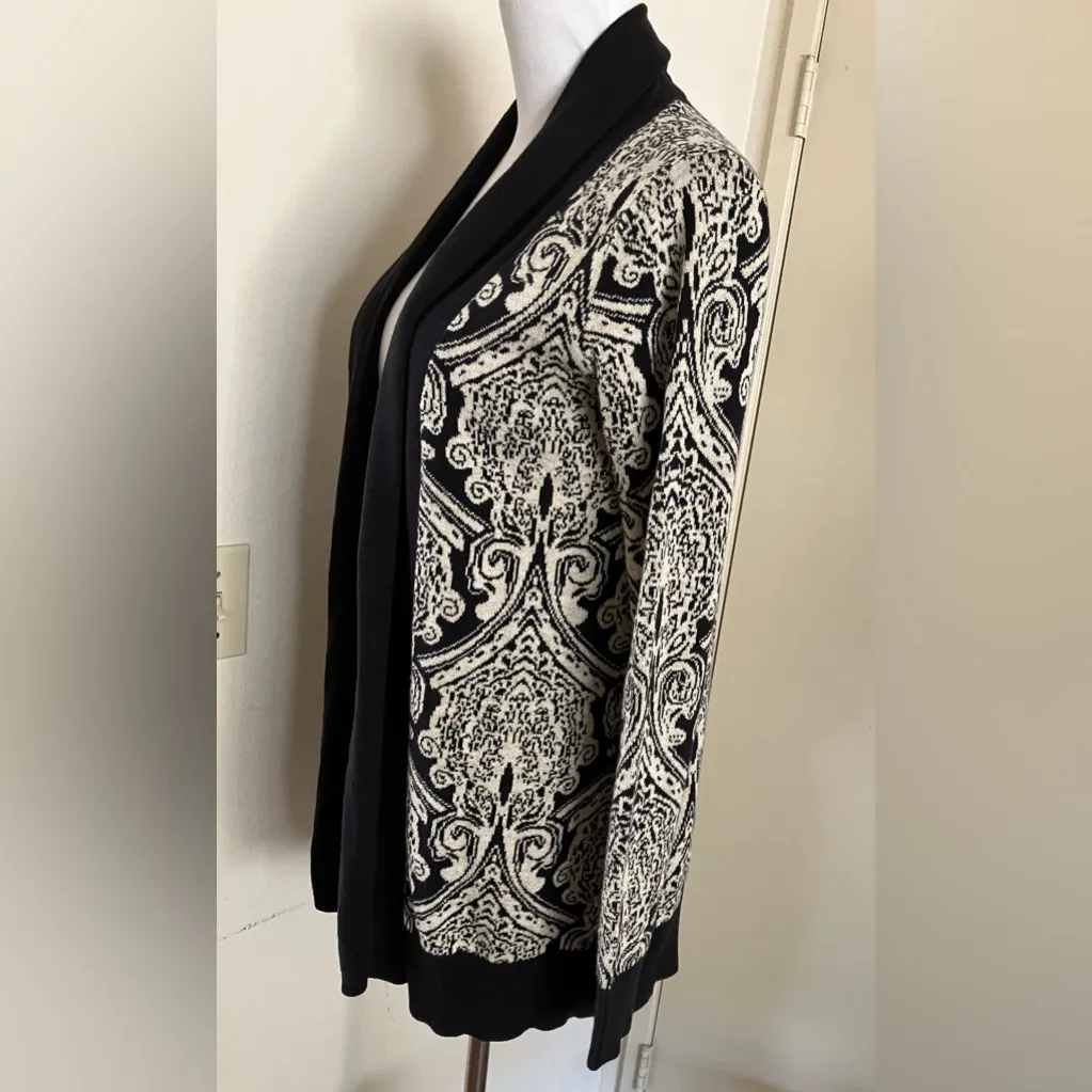 Maurices Women's Top Cardigan Open Knit Paisley Black Trim Size S Long Sleeve - Image 6
