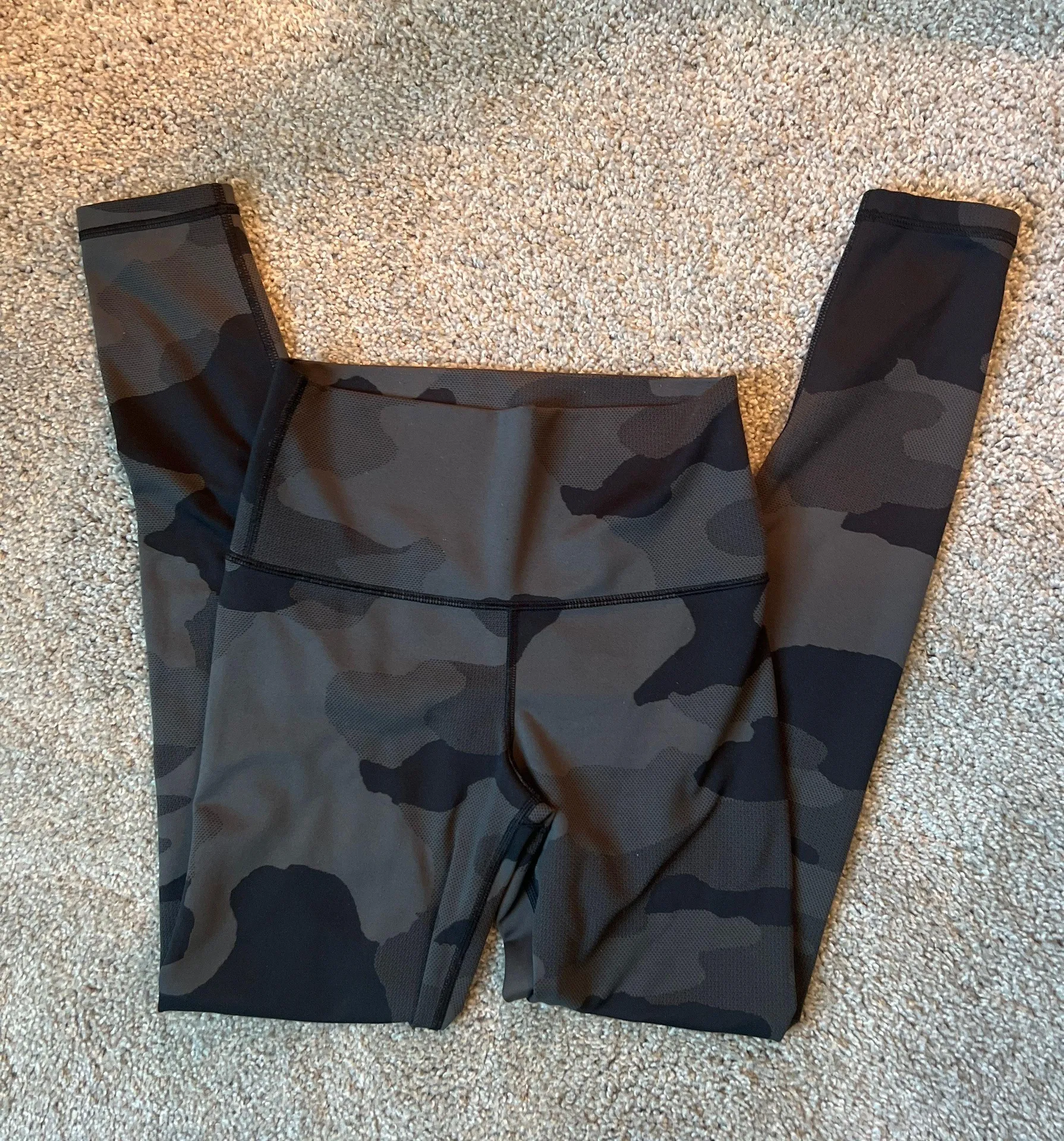 black camo leggings - Image 2