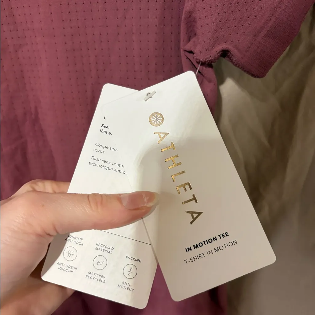 Athleta in motion T-shirt - Image 2