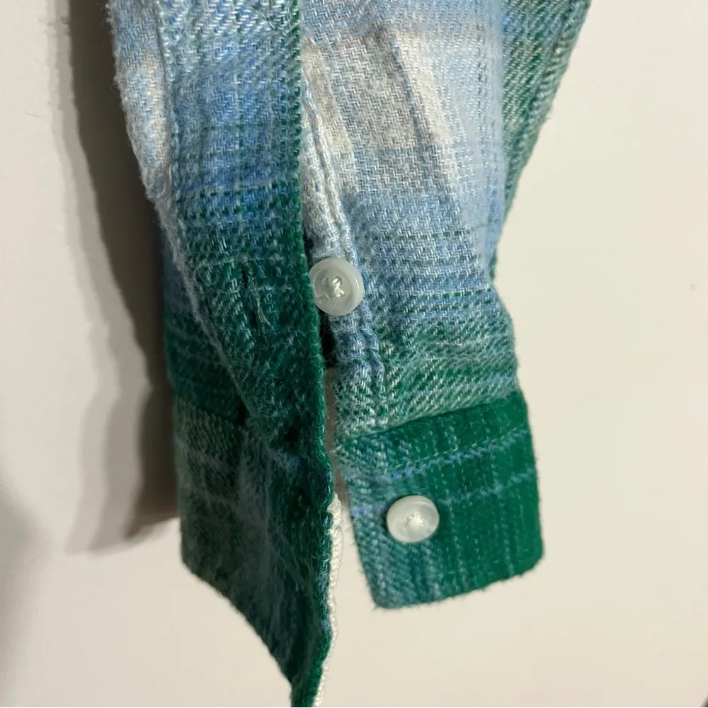 Women’s American Eagle Long Sleeve Flannel Shirt Green & White‎ Plaid Size Small - Image 2