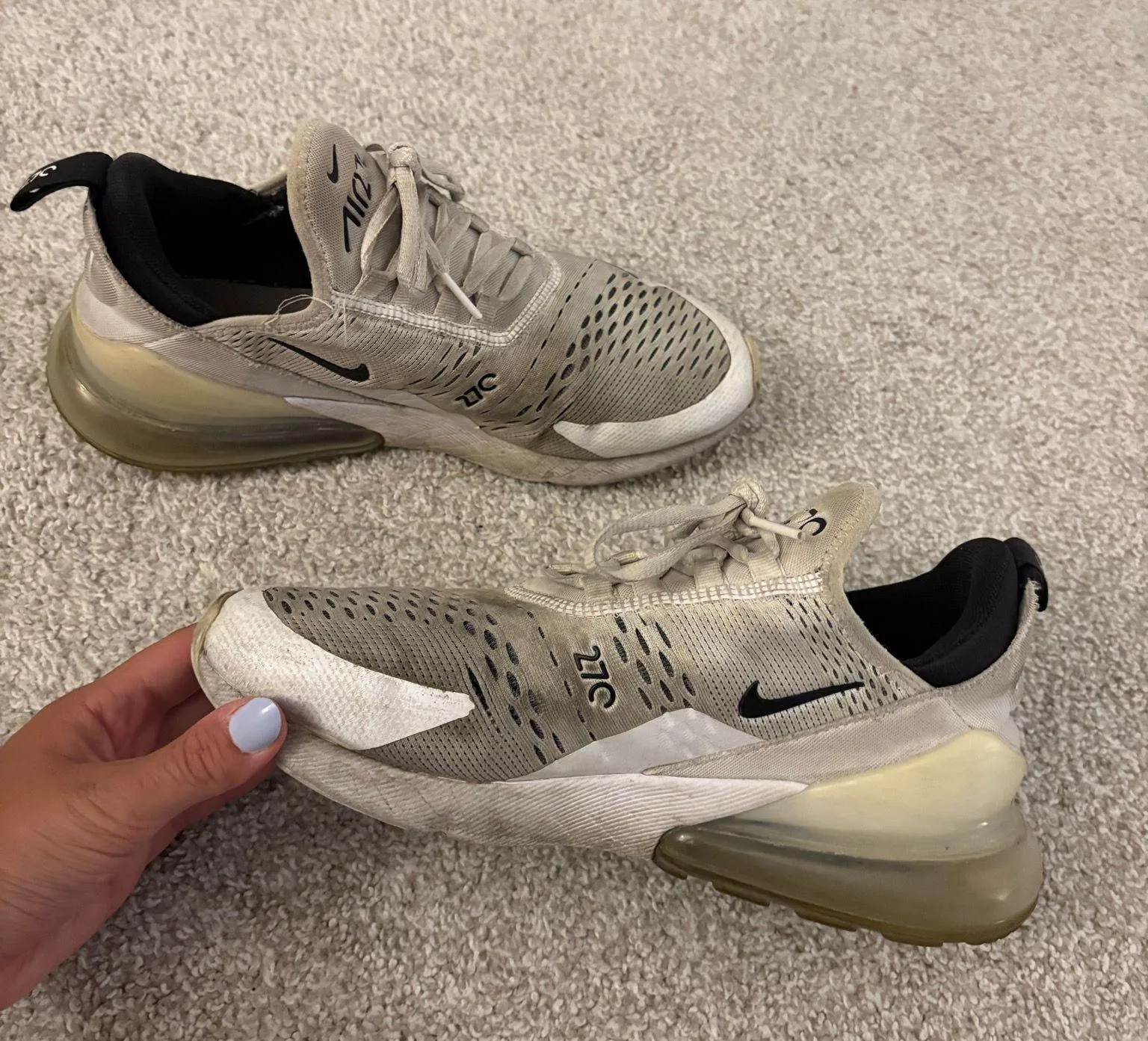 Nike Shoes Air Max 270 - Image 2