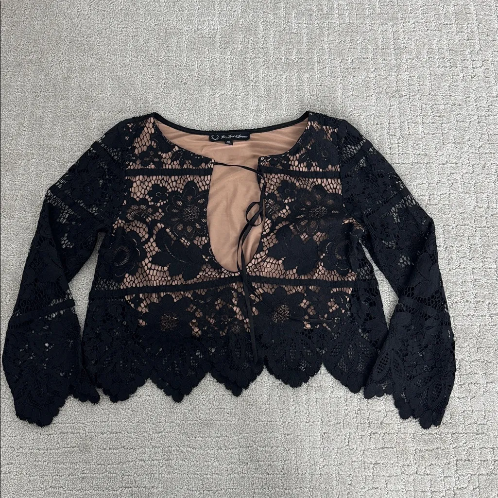 For Love & Lemons Gianna Black Floral Lace 3/4 Sleeve Cropped Top tie low cut - Image 2