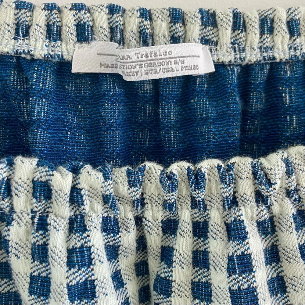 Zara Trafaluc Ginham Blue Crop Top - Image 4