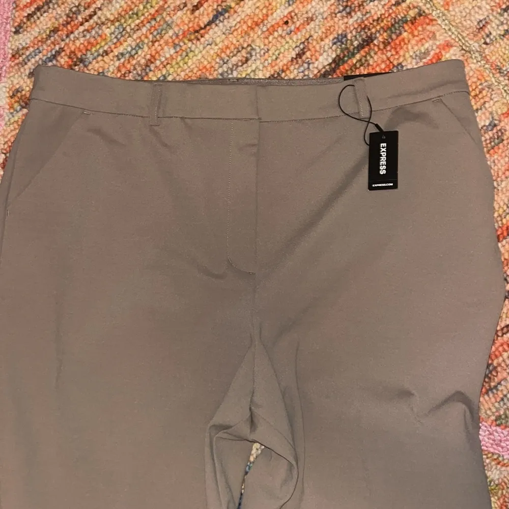 NWT Express Super High Rise Straight Pants. Khaki, XL - Image 7
