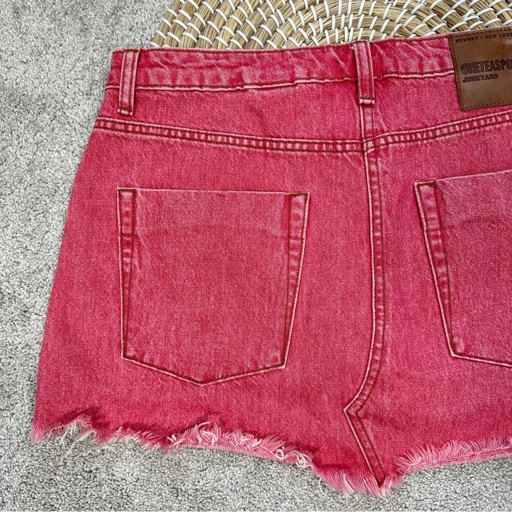 One Teaspoon Junkyard Relaxed Mini Denim Skirt Distressed in Organic Red Size 28 - Image 7