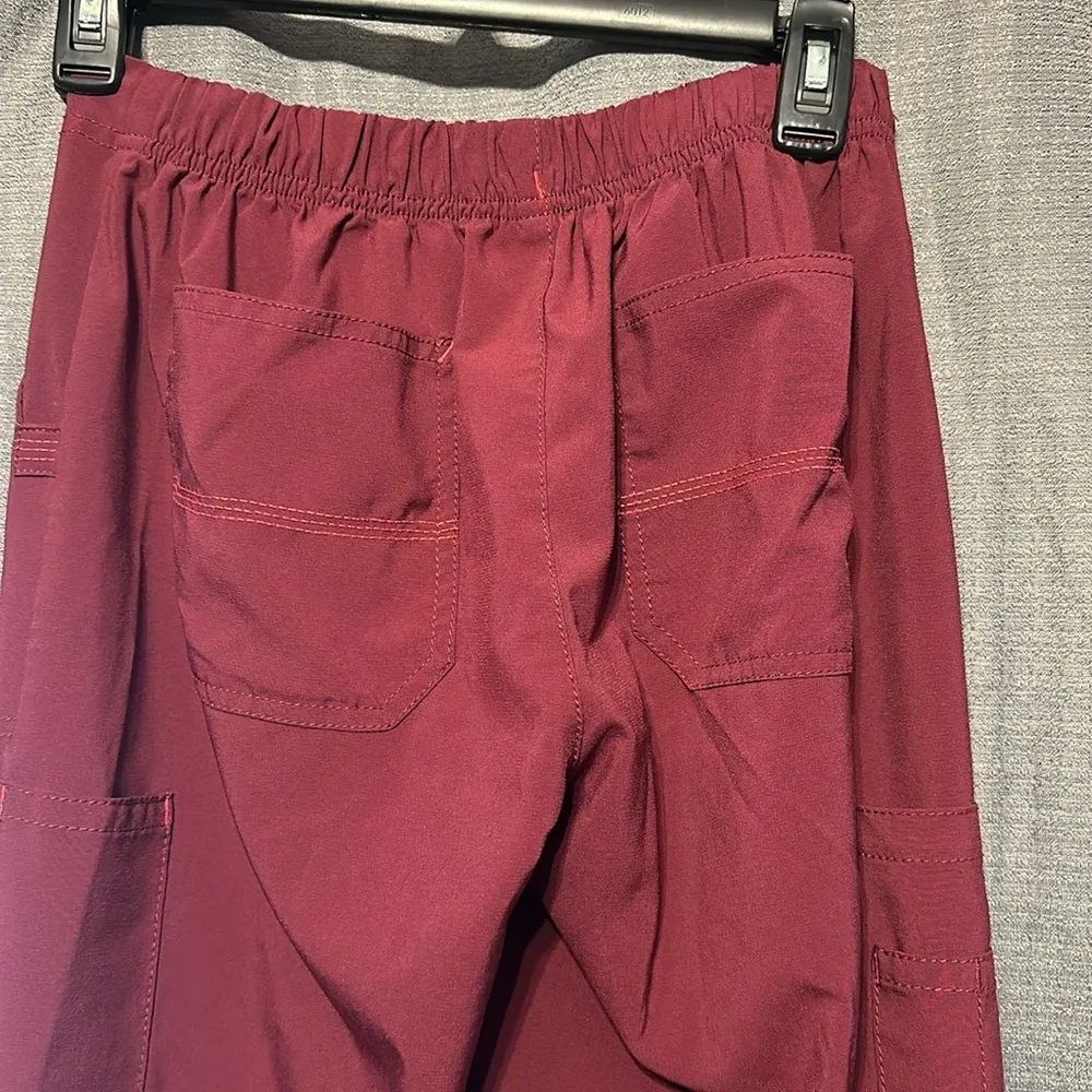 Set of carhartt scrubs​ - Image 11