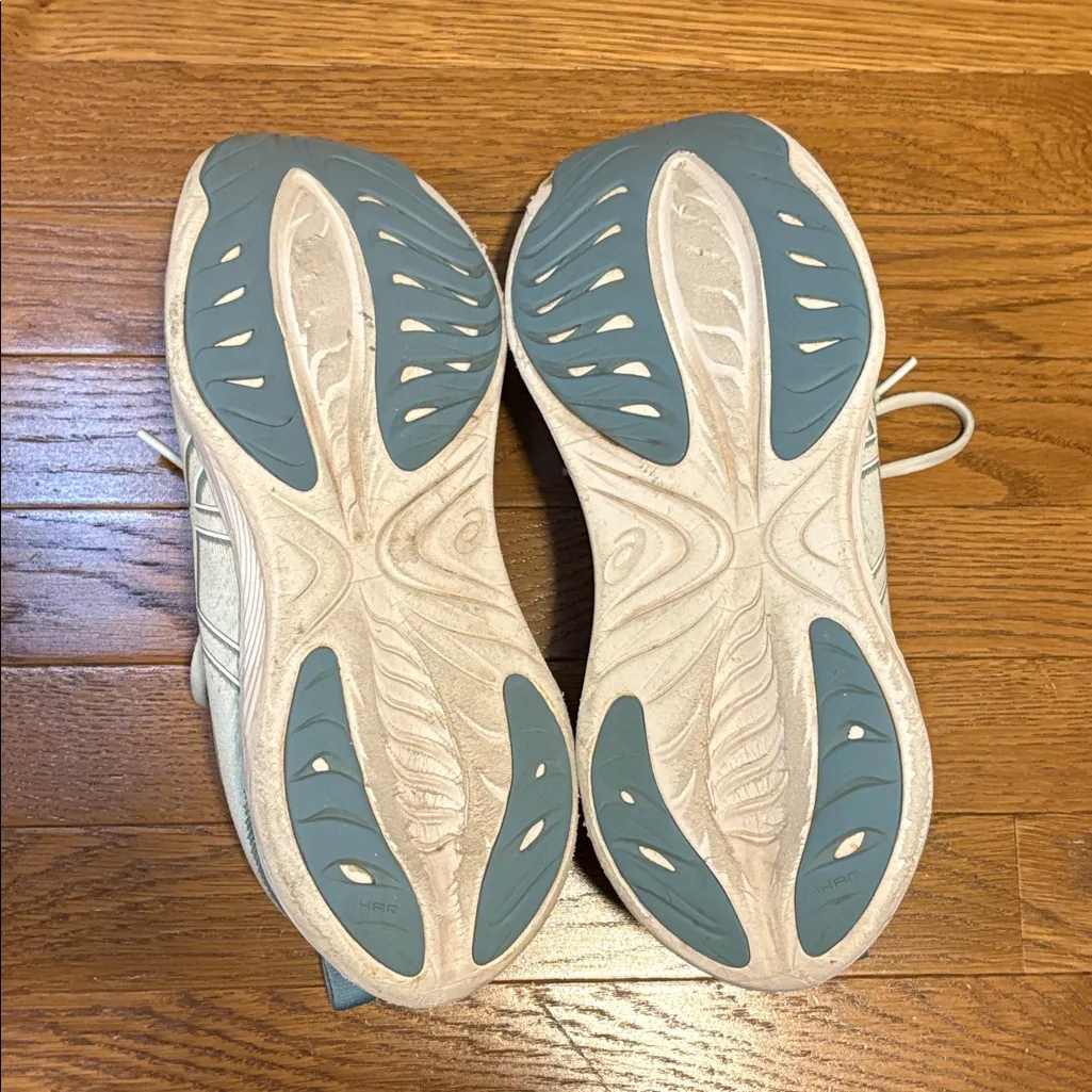 ASICS | Blue & White PureGEL Gel-Cumulus Running Sneakers Women’s Size 11 - Image 5