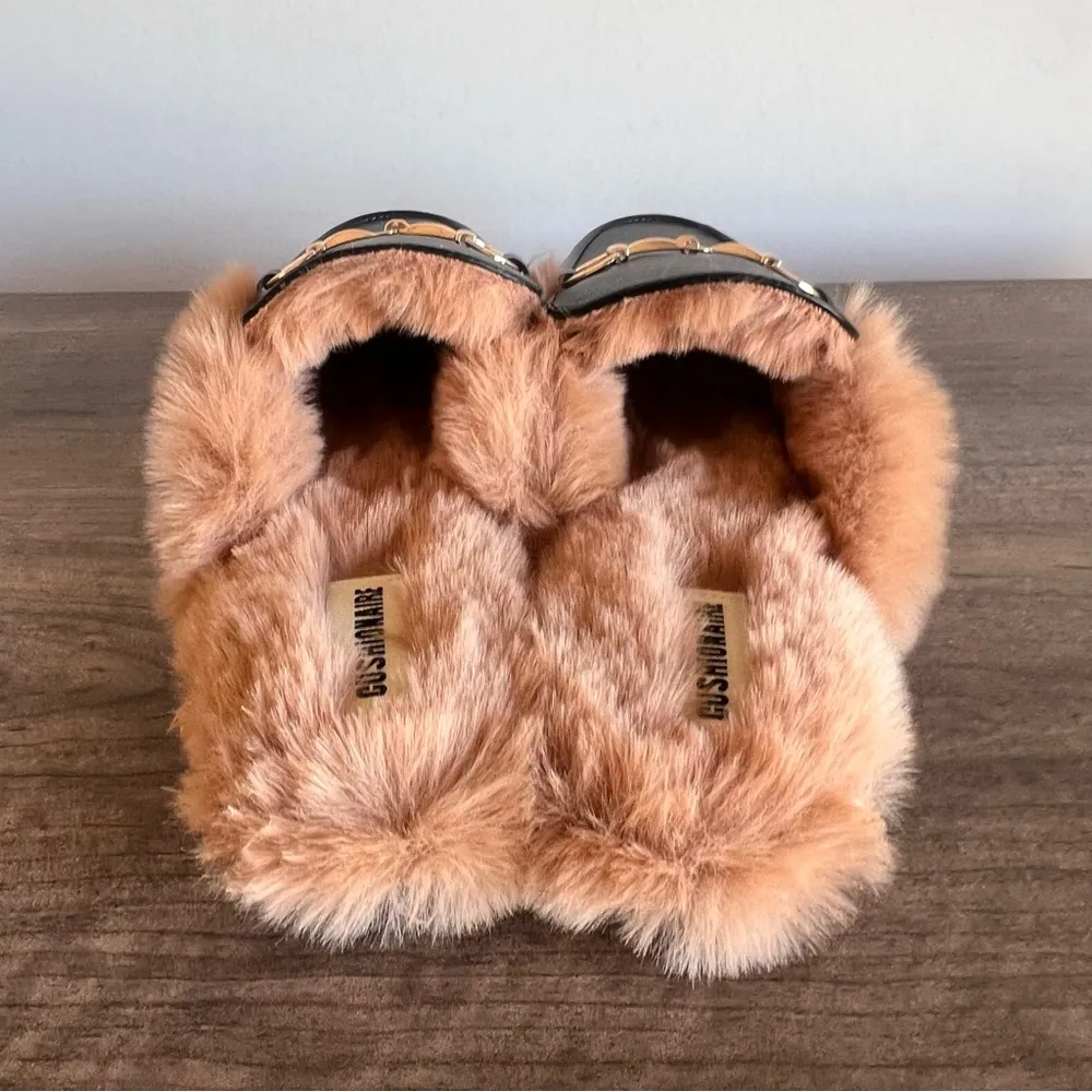 Cushionaire Yoga Slip On Black Fur Mule Size 9 #242748 - Image 4