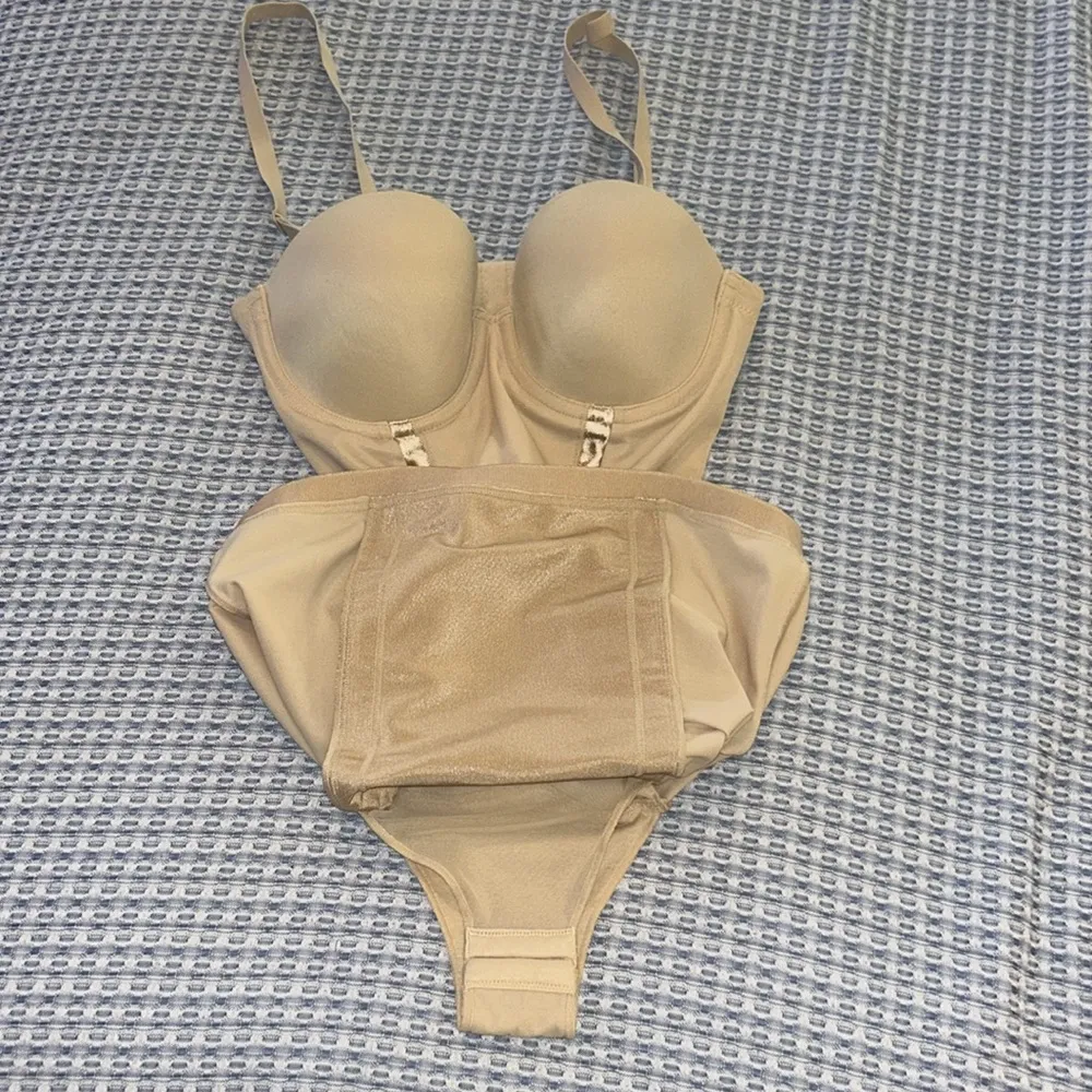 Maidenform Ultra-Firm Control Convertible Shapewear Slip with Underwire Support - Image 9