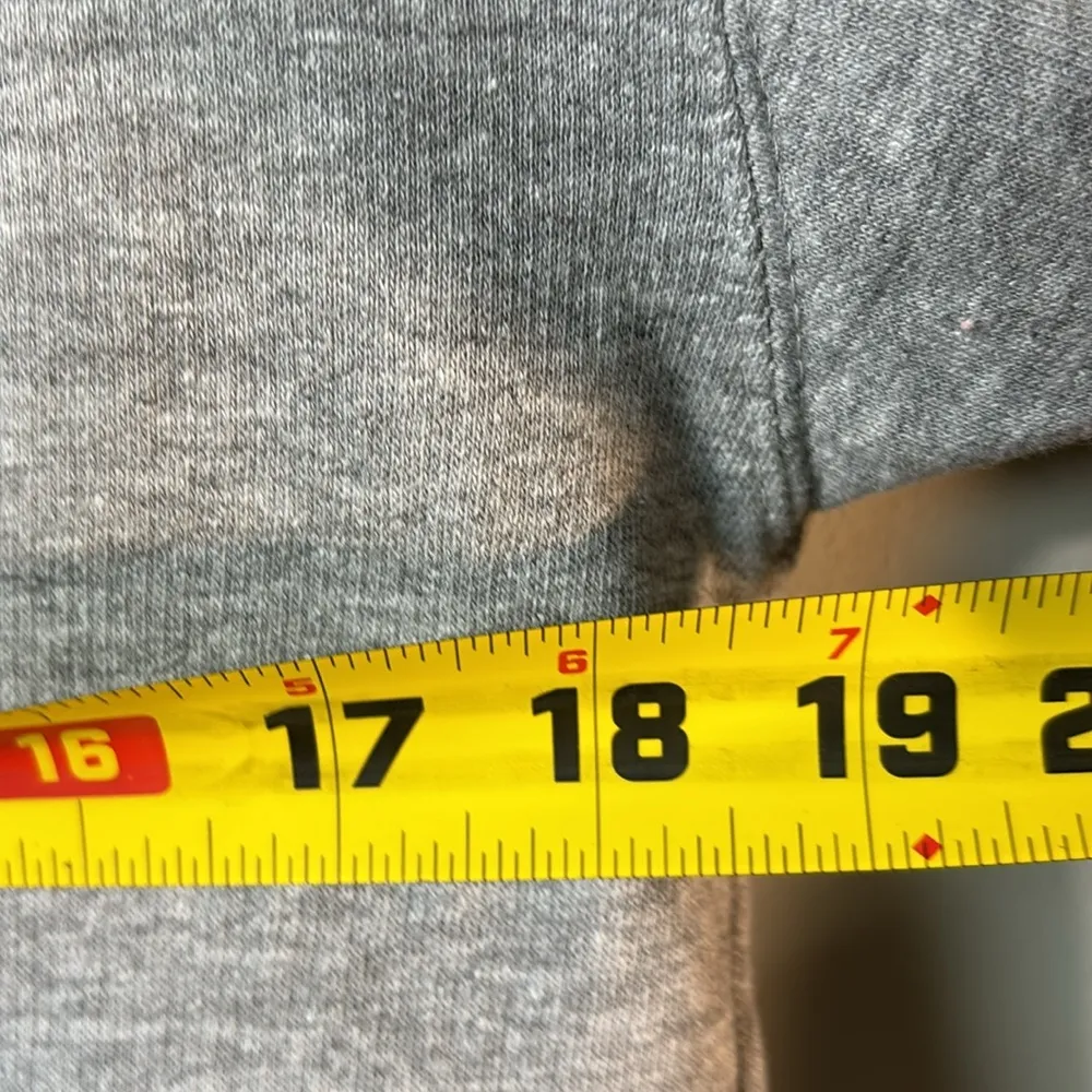 Selena official Cut & Paste crewneck in small. Ex. Cond. Gray - Image 6