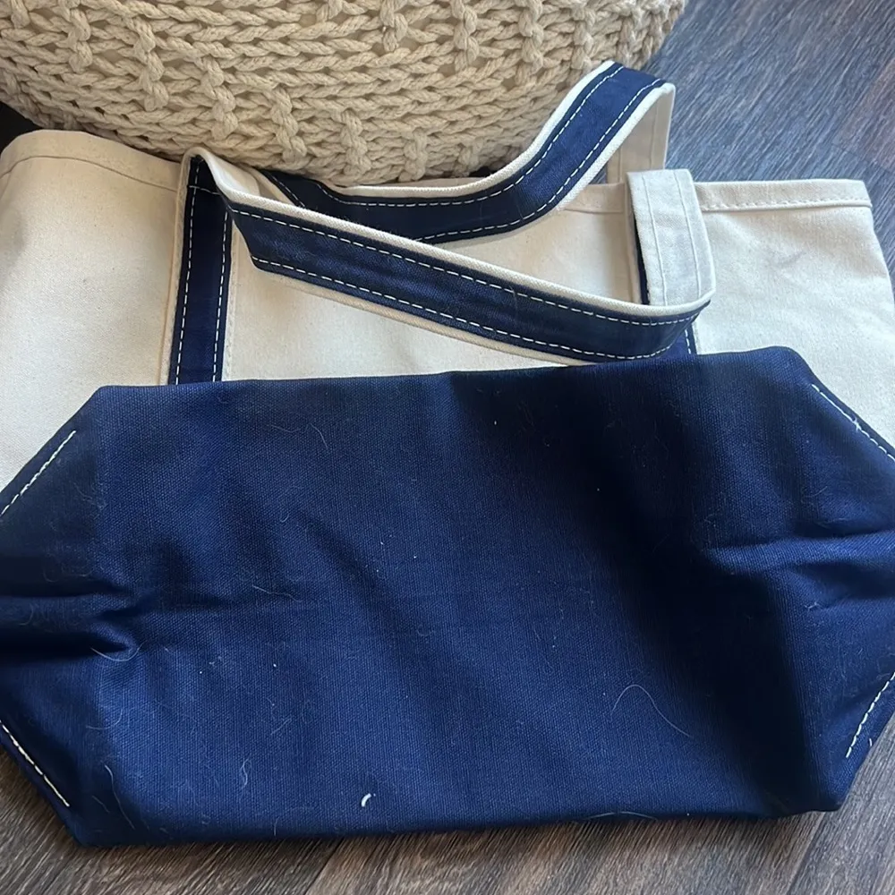 Budlight Tote - Image 3