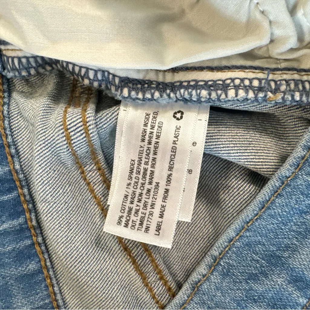 Universal Thread Light Blue Denim Pencil Skirt‎ - Image 6