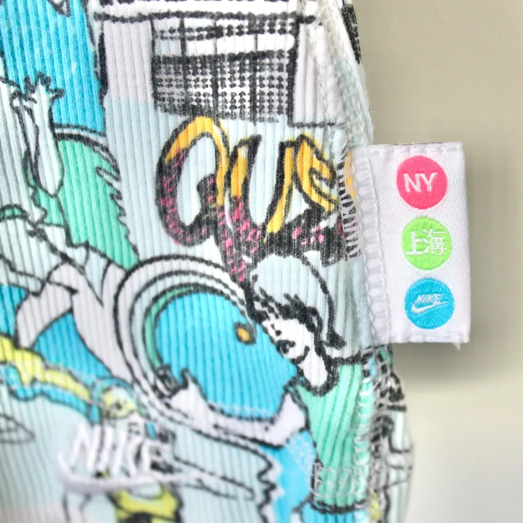 Nike Vintage Y2K 100% Cotton Colorful NYC Pattern Sleeveless Scoop Tank Top XS - Image 4