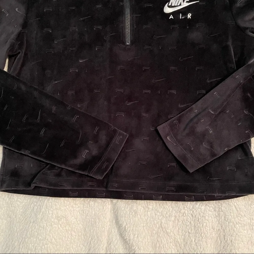 Nike Air Women’s Velour Quarter Zip Long Sleeve Top - Image 9