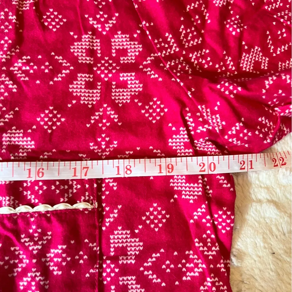 Victoria’s Secret Pajama Top- Medium with Pink and Snowflakes. - Image 6