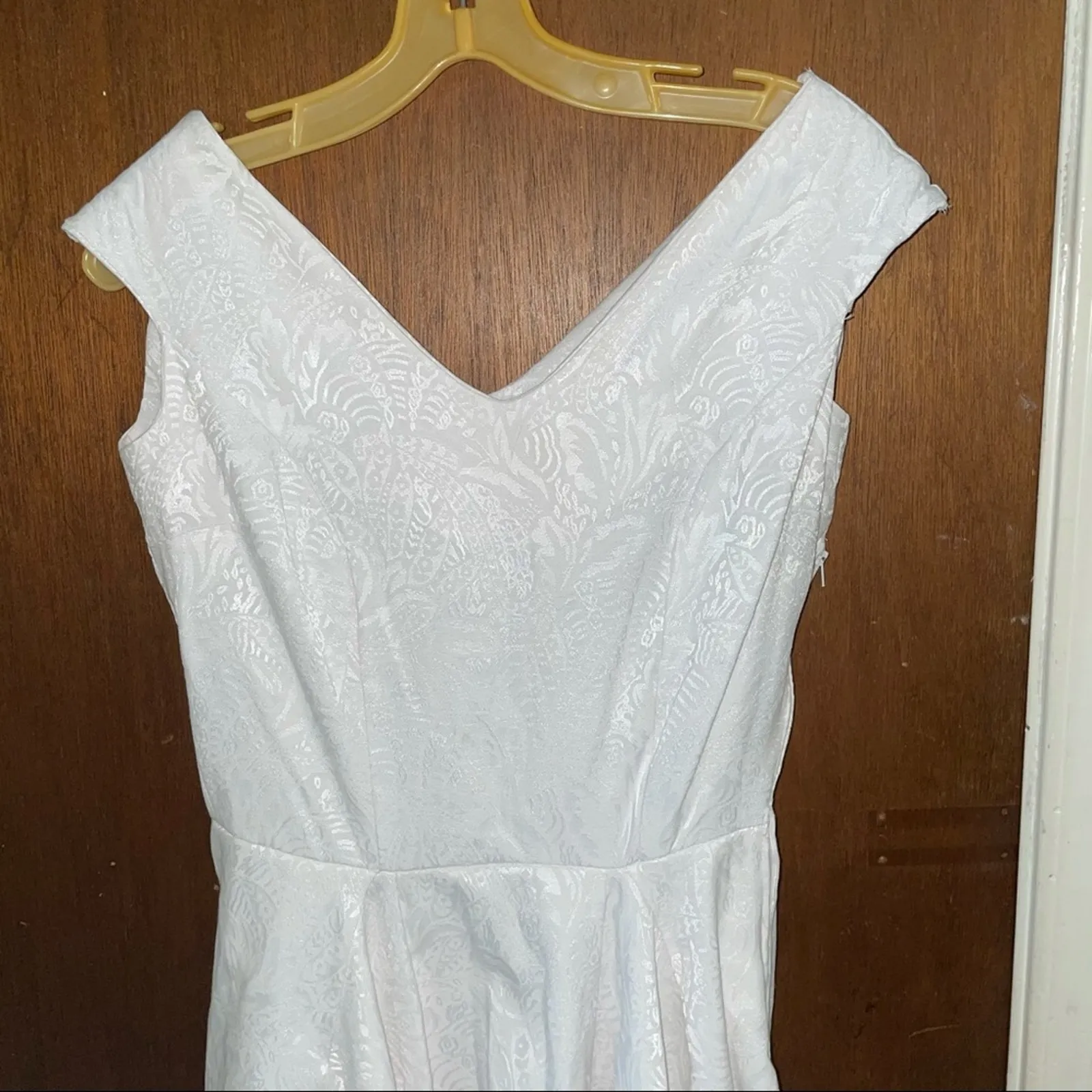 Fallout Custom 50s white brocade dress Size 2 - Image 7
