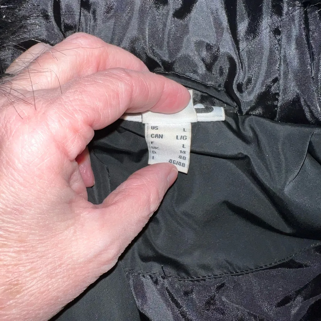 Super Cool FILA “Zia” Black Puffer Jacket! - Image 6