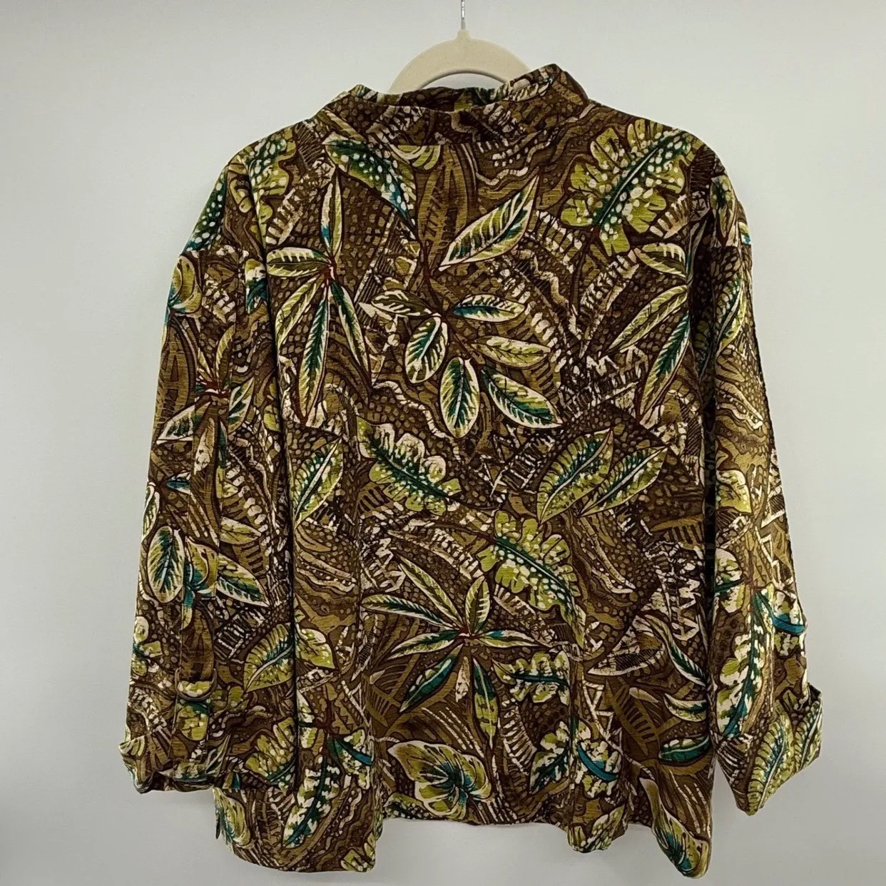 Scott Taylor Silk Blend Tropical Print Blouse 2X Plus Button Front Brown - Image 5