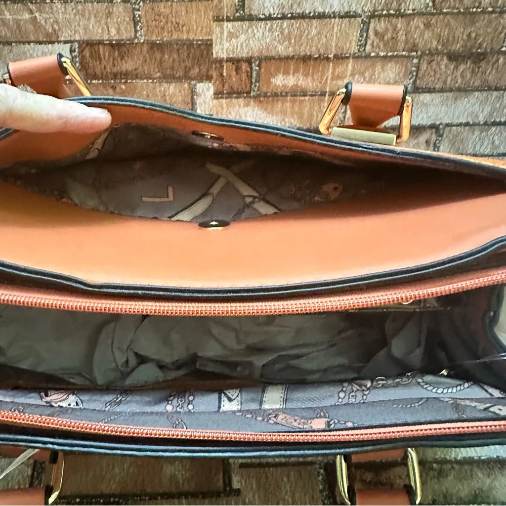 LA TERRE FASHION Luxurious Tan/Orange Shoulder Bag Orange - Image 7