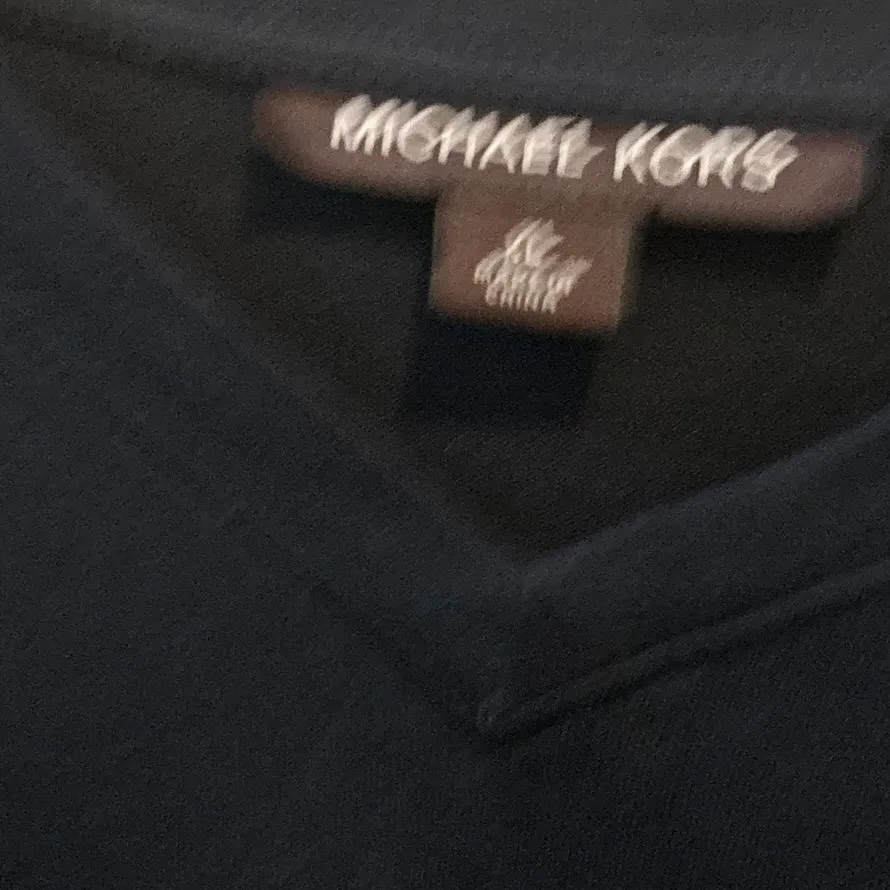 Michael Kors Black V Neck Short Sleeve T Shirt Top Women's Size XL‎ - Image 5