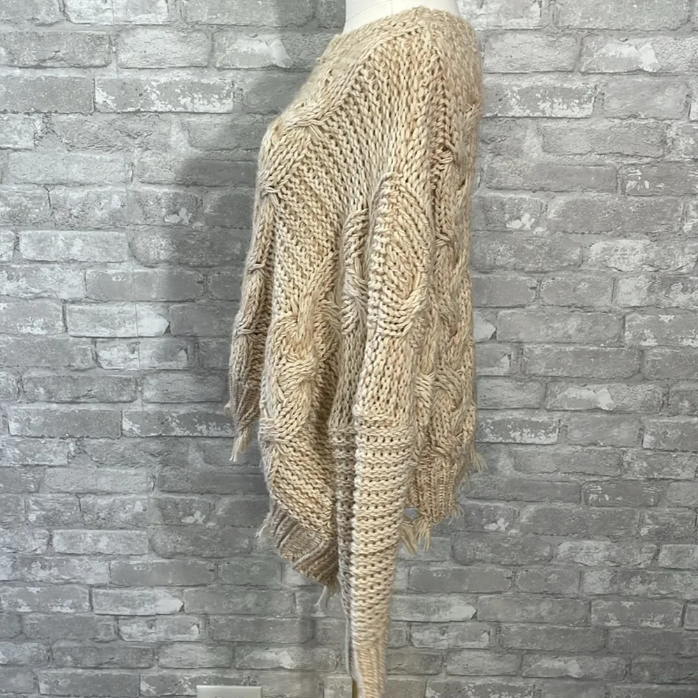 She + Sky Cream Chunky Knit Crew Neck Sweater - Image 3