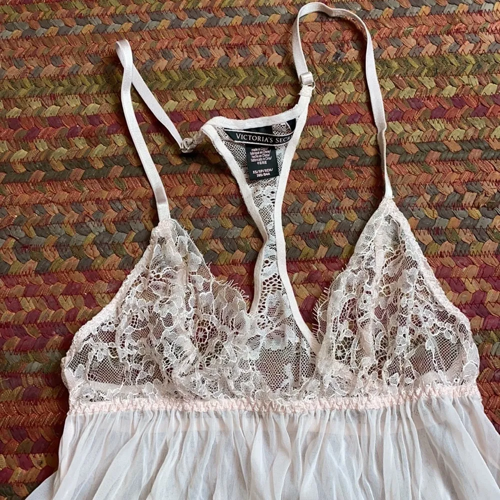 Victoria's Secret  PALE PINK LACE BABY DOLL SLIP - Image 3