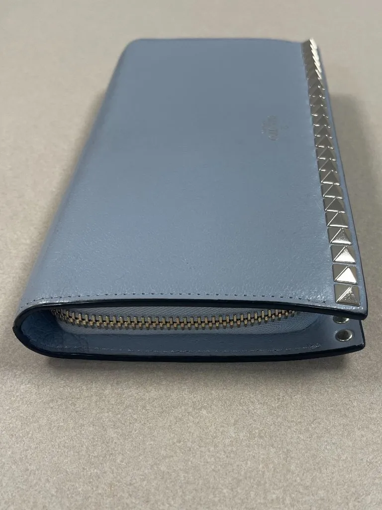 Valentino Garavani Rockstud Leather Continental Zippy Wallet - Grey - Preowned - Image 10