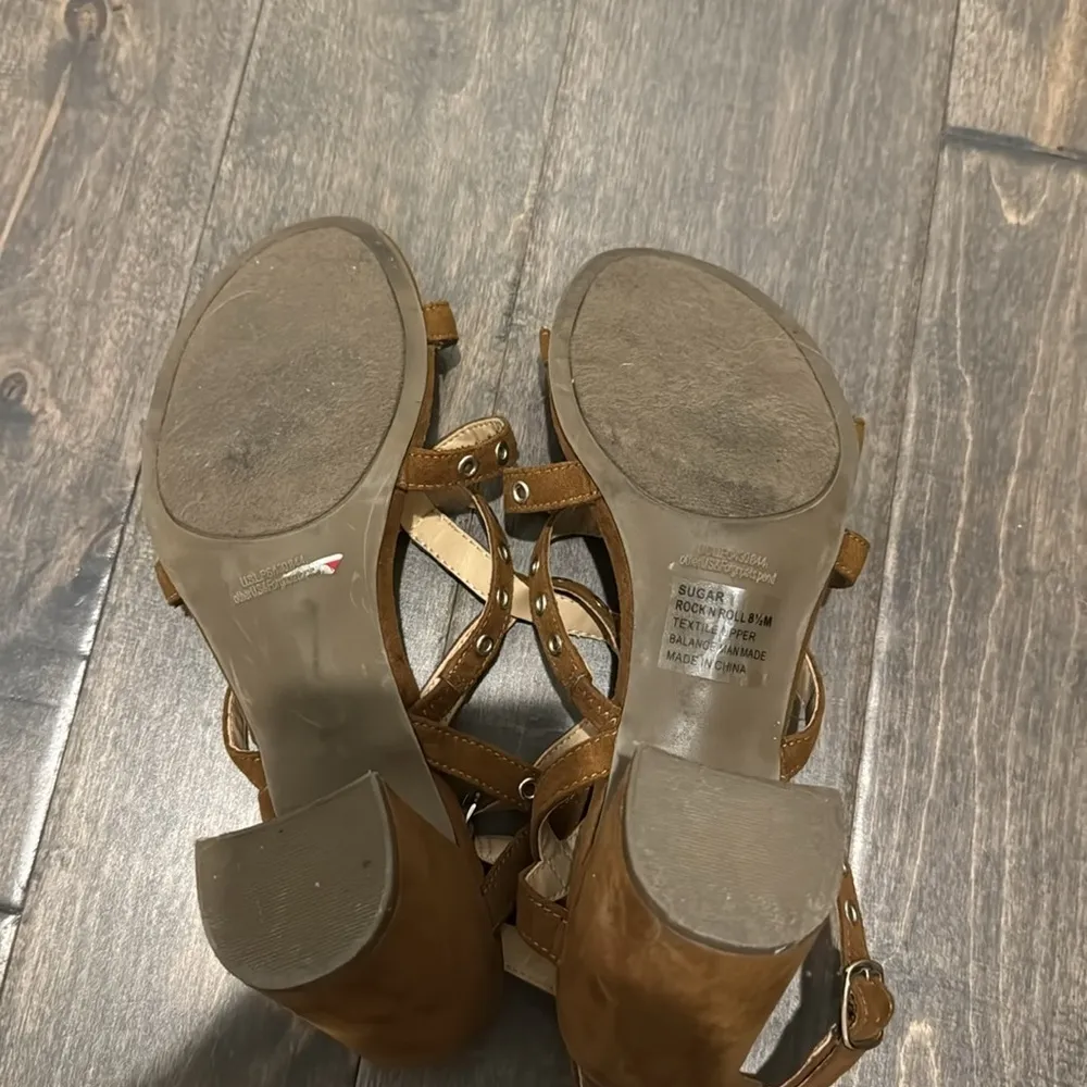 Sugar Rock N Roll Studded Gladiator Heels Brown 3.25” Size 8.5M - Image 6