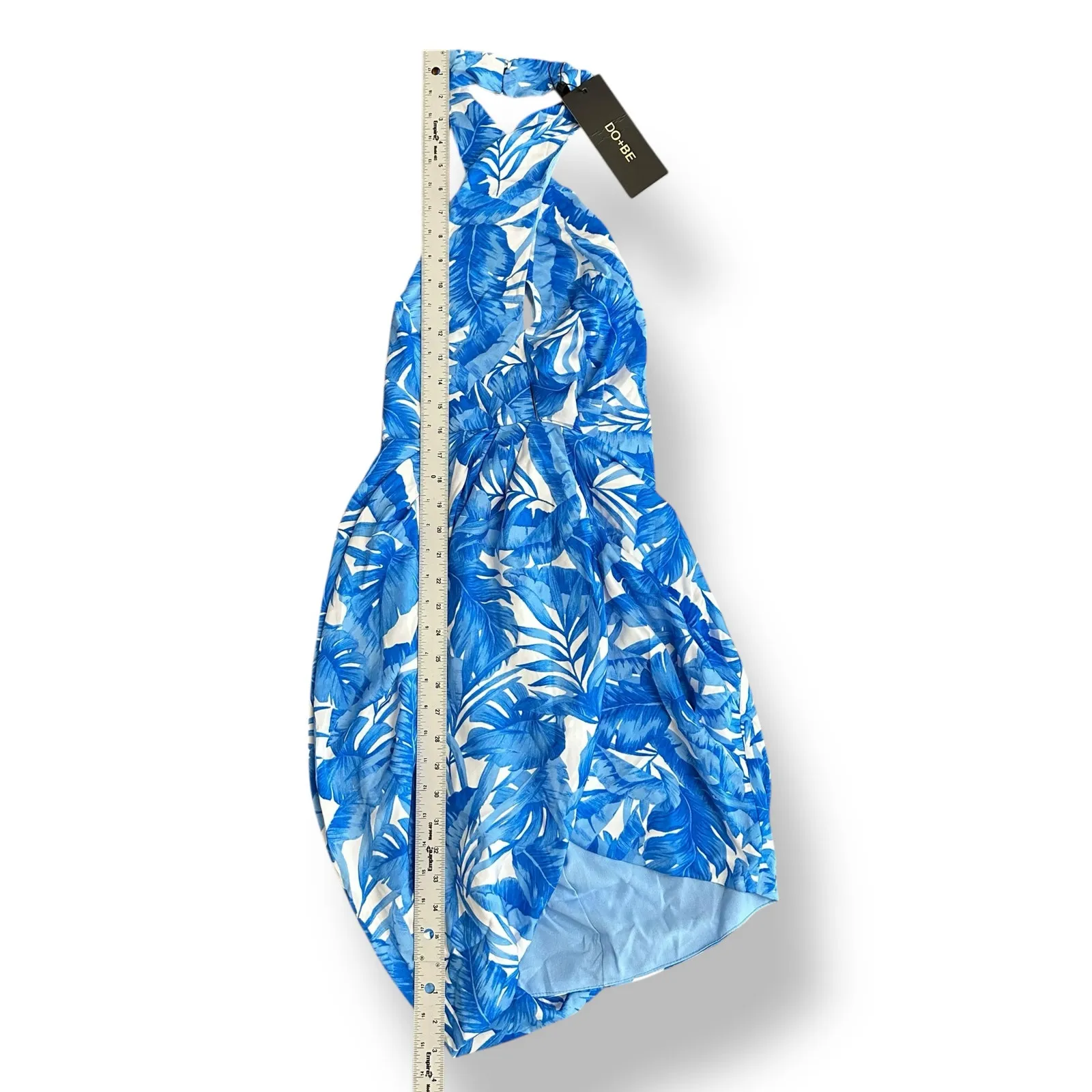 DO+BE NWT‎ Tropical Halter Mini Dress Blue White Leaf Print Back Tie Medium - Image 4