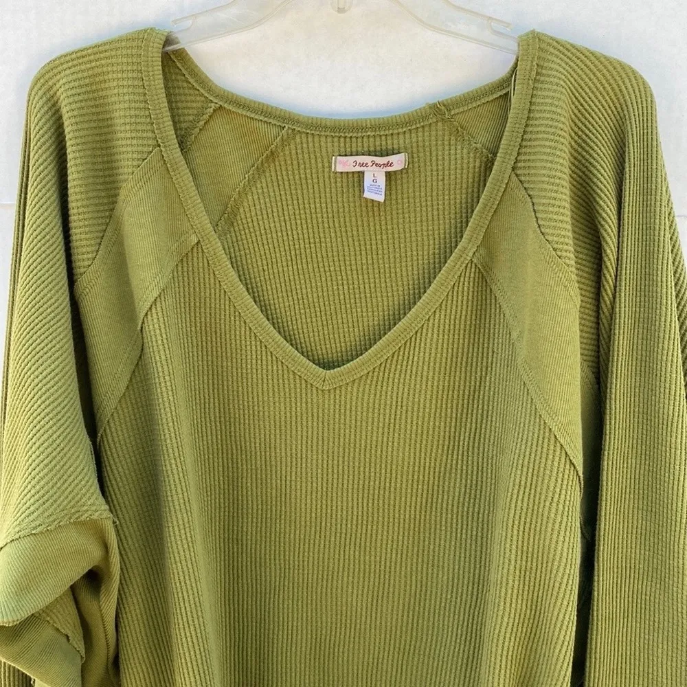 NWT Free People Womens large ferngully green oversized Santa Clara thermal top - Image 5